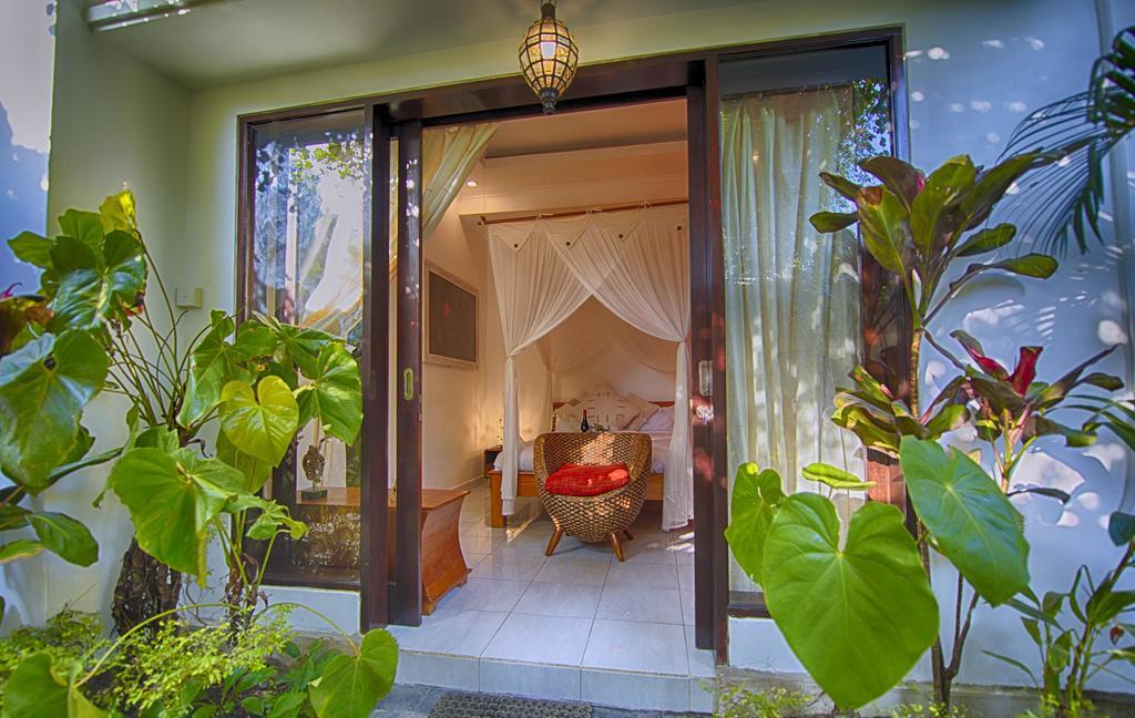 Garden Villas Семиньяк Экстерьер фото