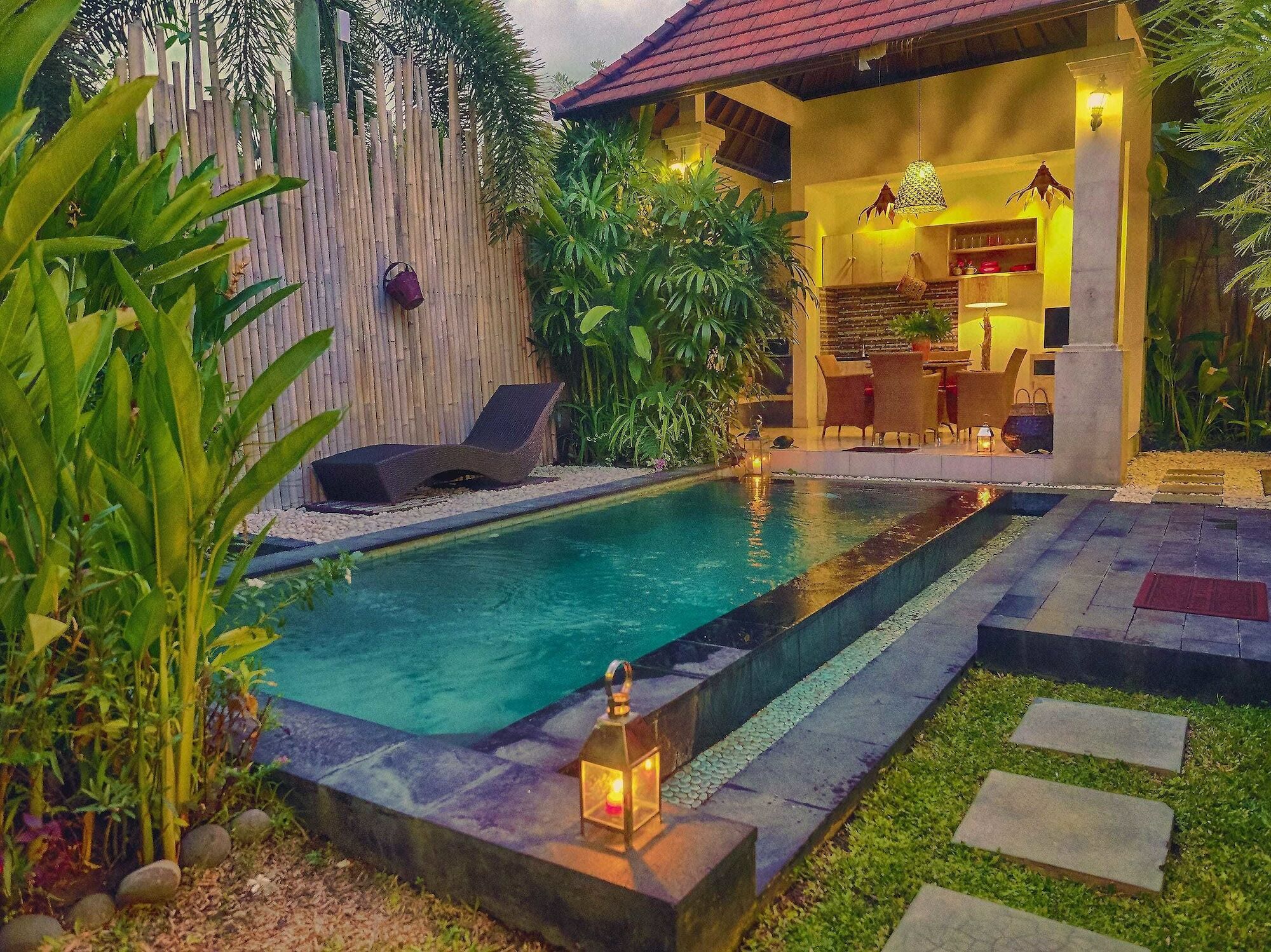 Garden Villas Семиньяк Экстерьер фото